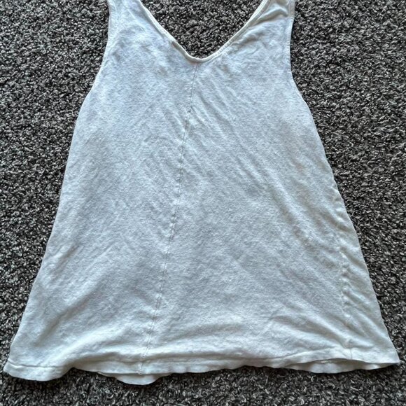 Sundance White 100 Linen Tank Top, Lightweight Women's Tank - Picture 2 of 5